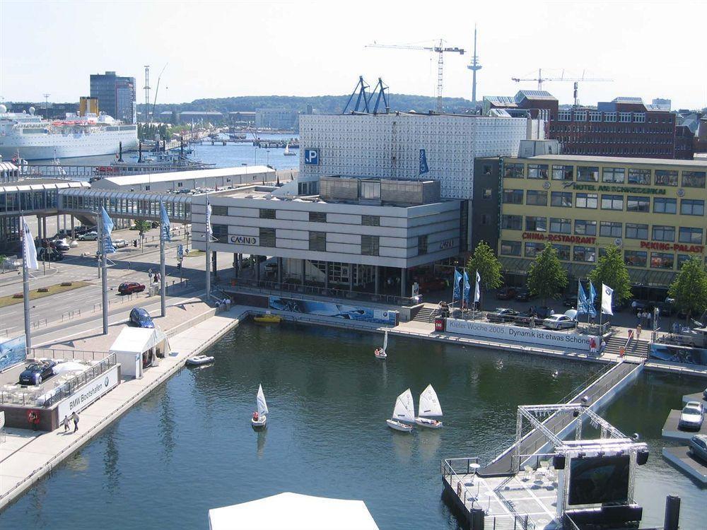 Hotel Am Schwedenkai Kiel Exterior photo